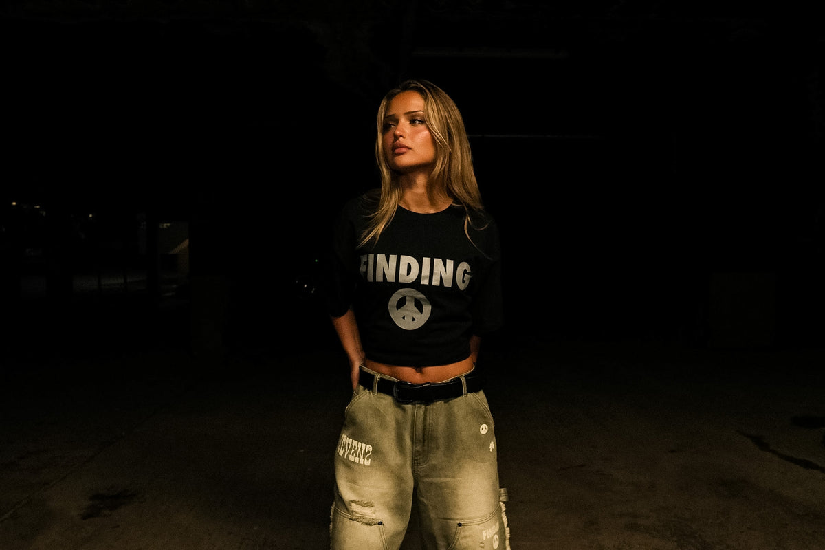 FINDING PEACE TEE